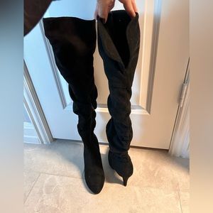 Women's knee high black suede boots. 7.5
